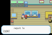 Le gardien du Parc Safari donne la CS04 au joueur dans Pokémon Rouge Feu et Vert Feuille