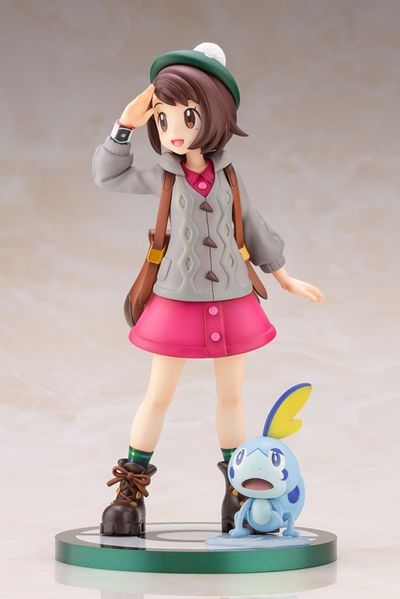 Fichier:Figurine Gloria avec Larméléon ArtFX.jpg