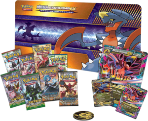 Mega Garchomp-EX Premium Collection Contenu (Amérique du Nord).png