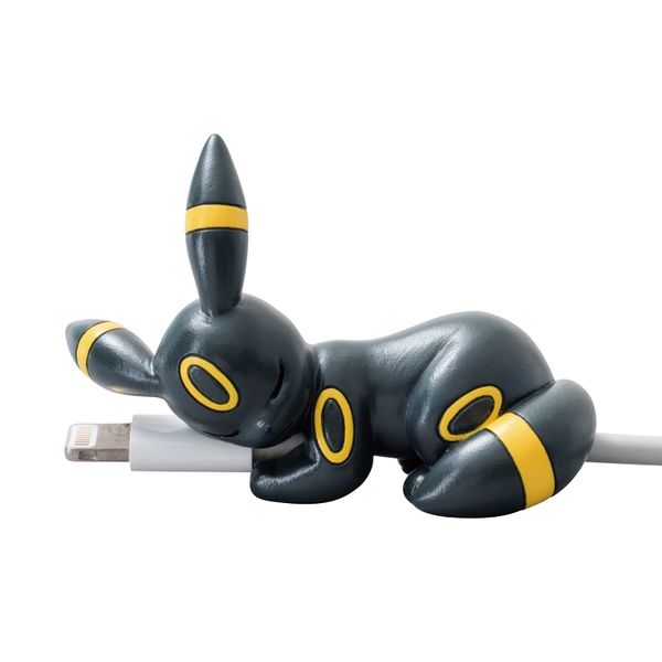 Fichier:Figurine Noctali On the Cable.jpg