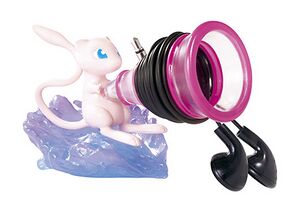 Figurine Mew Pokémon Desk.jpg