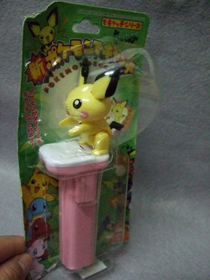 PEZ Pokémon 0 4.png