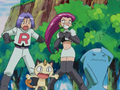 Miaouss (Team Rocket) et Qulbutoké (de Jessie)