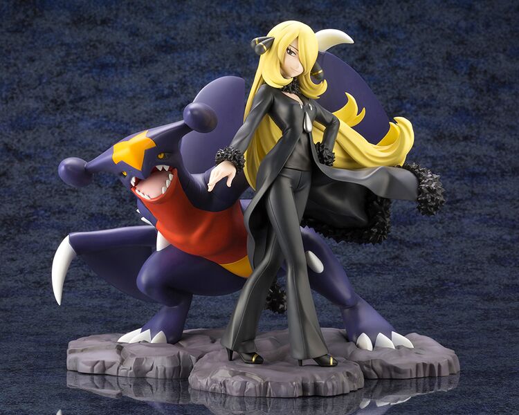Fichier:Figurine Cynthia avec Carchacrok ArtFX.jpg