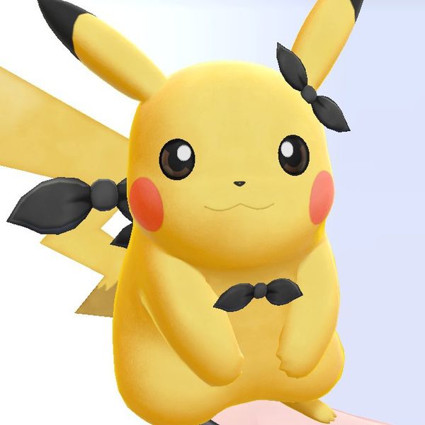 Fichier:Foulard Noir Pikachu LGPE.jpg