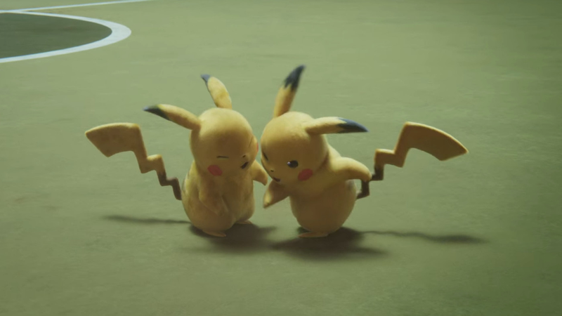 Fichier:Clone de Pikachu et Pikachu de Sacha - Film 22.png