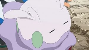 XY069 - Mucuscule (Flash-back).png